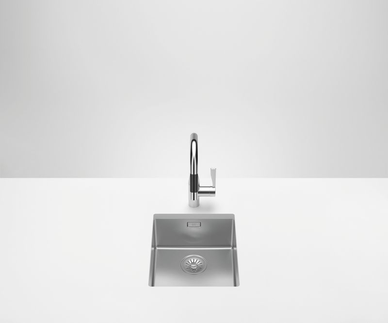 Dornbracht single basin base, polished stainless steel, 37 x 43 cm, 38340003-85