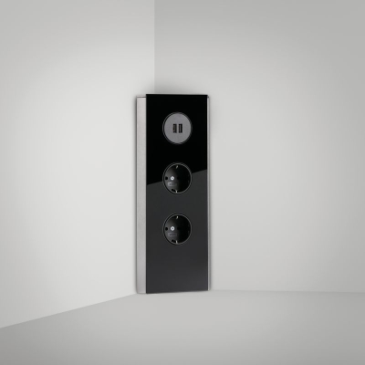 Naber Mira nurgaklaas USB A, pesa element roostevabast terasest klaas must, 7053124