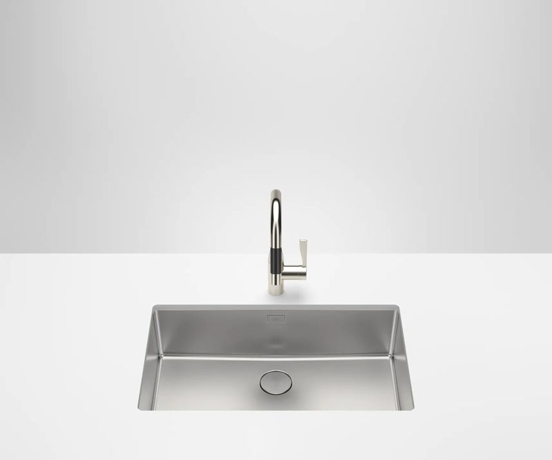 Одинарный поддон для раковины Dornbracht, матовая нержавеющая сталь, 71 x 40 см, 38710004-86