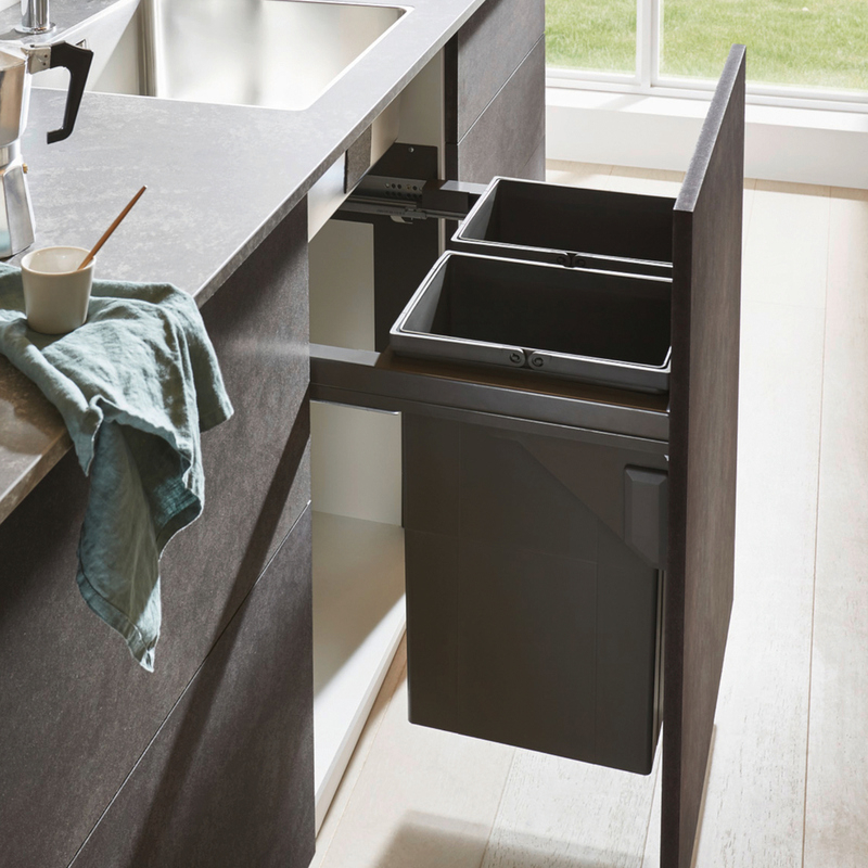 WESCO® Pullboy Soft Comfort 495 K/600-2, front pull-out system, anthracite, 58l, 8011488