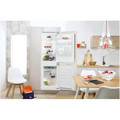 Privileg PCI 18S2, built-in fridge-freezer combination, EEK: E, with 5 year guarantee!